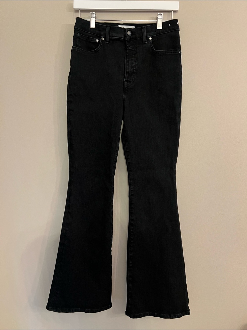 Madewell The Stretch Flare Jean in Black (Size 28)